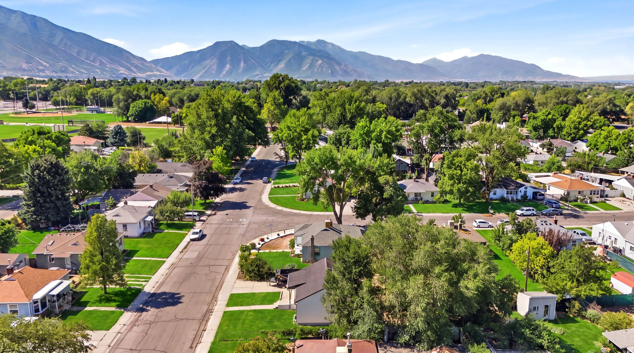BROOKSIDE - Residential