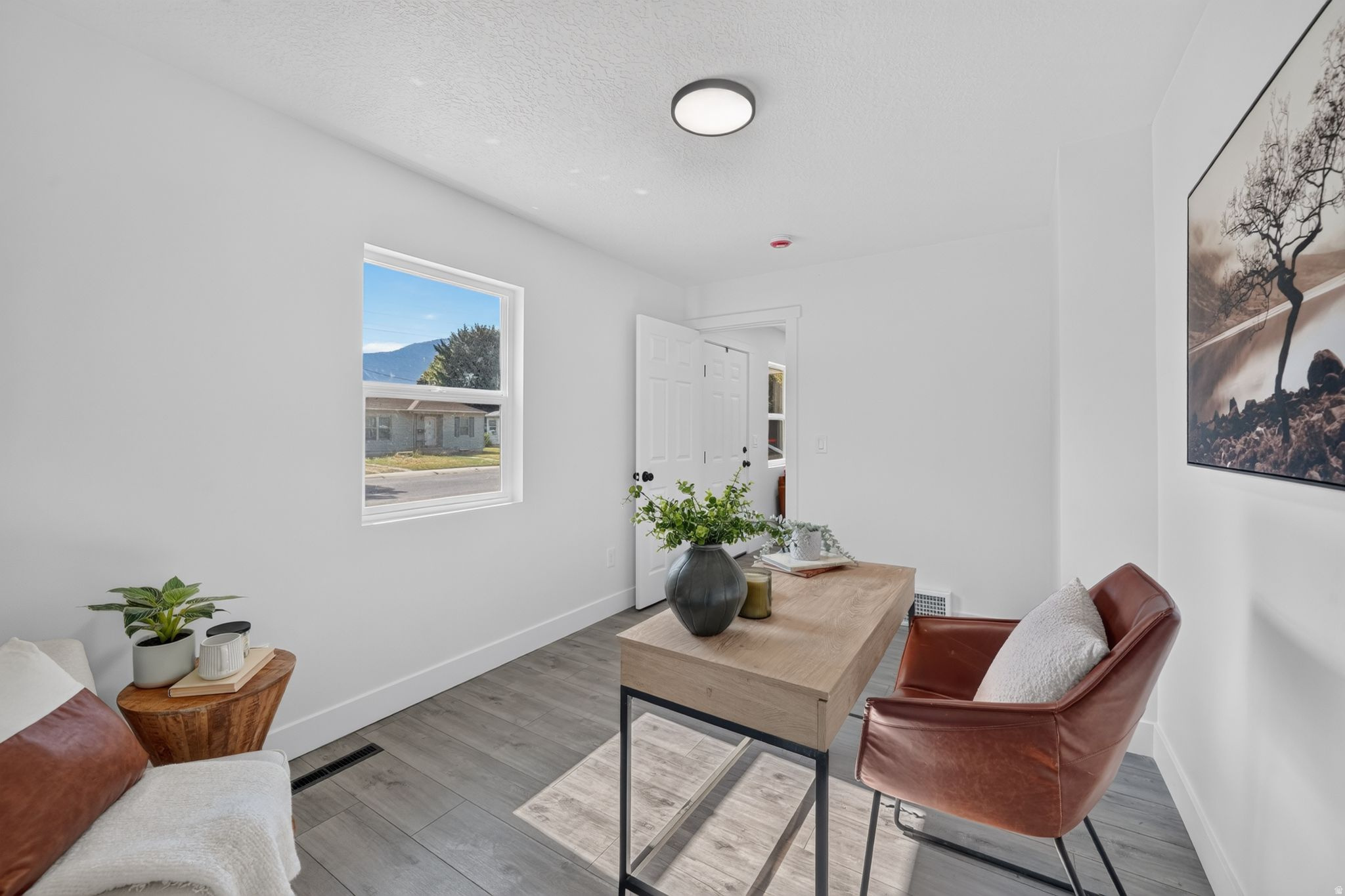 BROOKSIDE - Residential