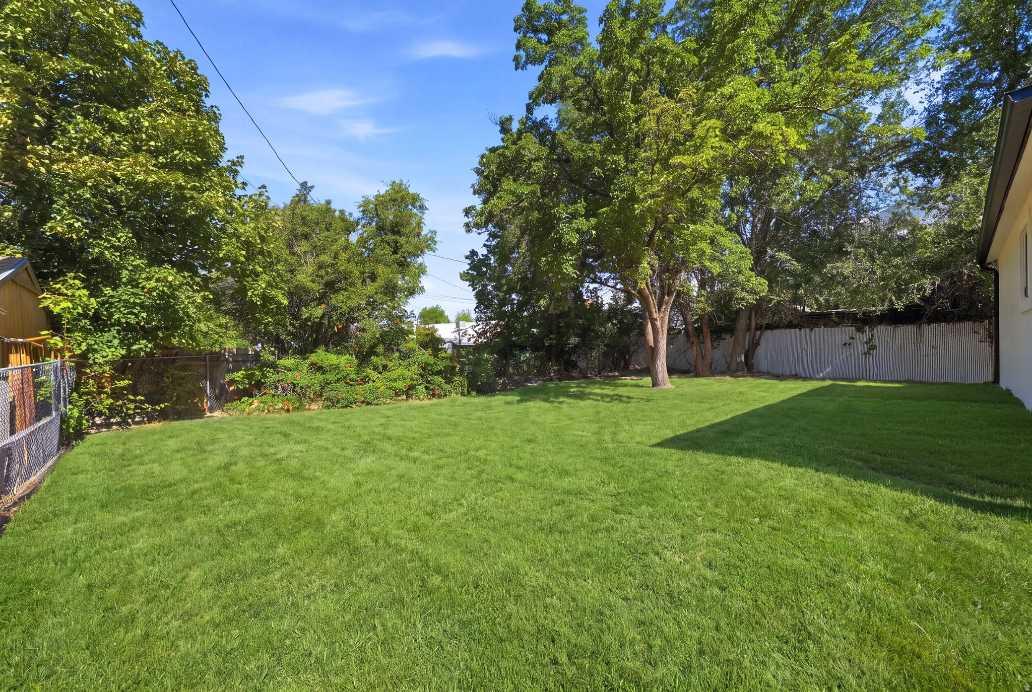 BROOKSIDE - Residential