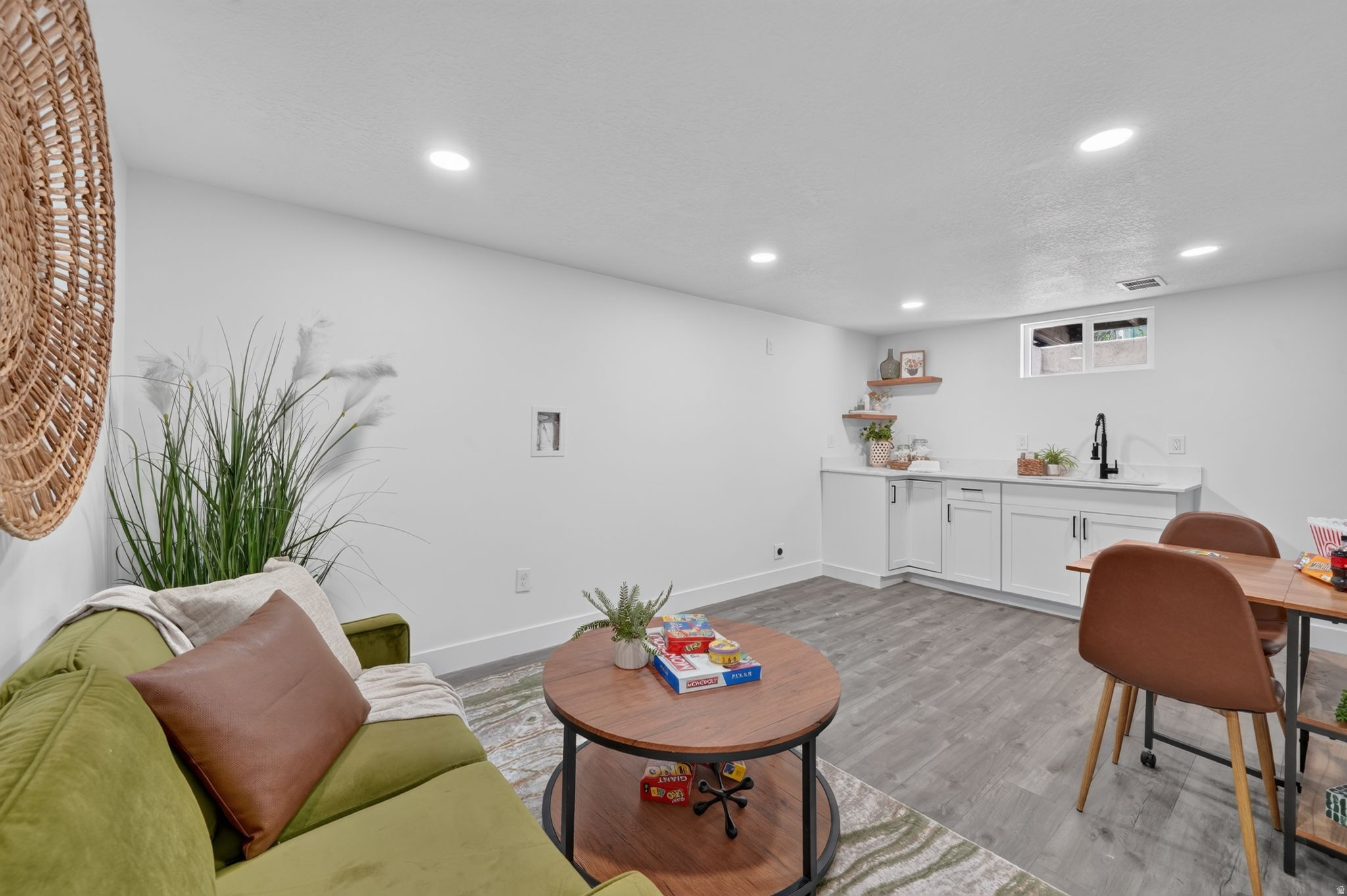 BROOKSIDE - Residential