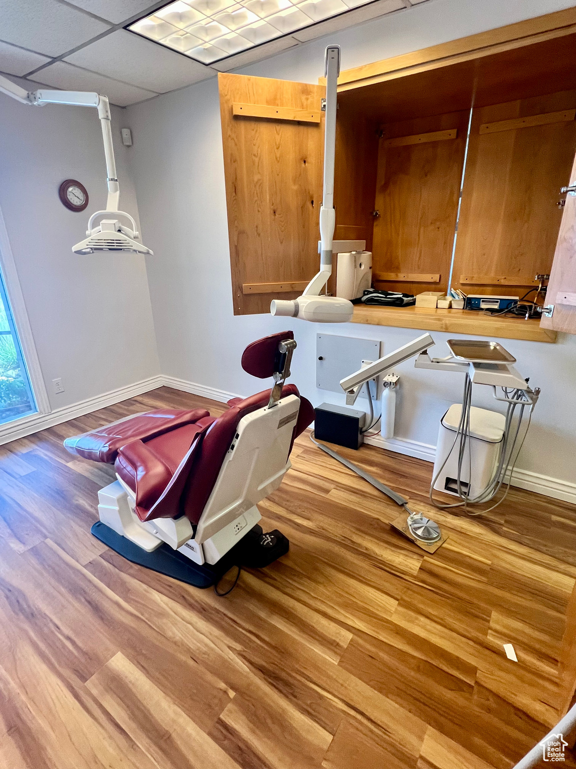 MURRAY COTTONWOOD MEDICAL CENTER - Commercial Sale