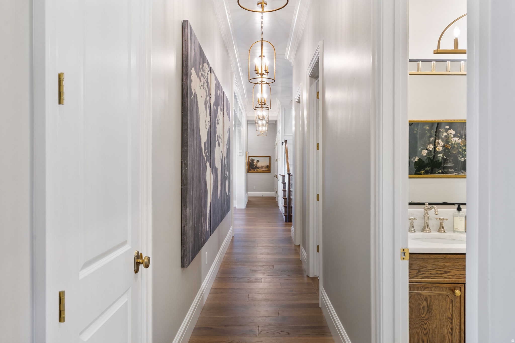 TWIN HOLLOW - Residential