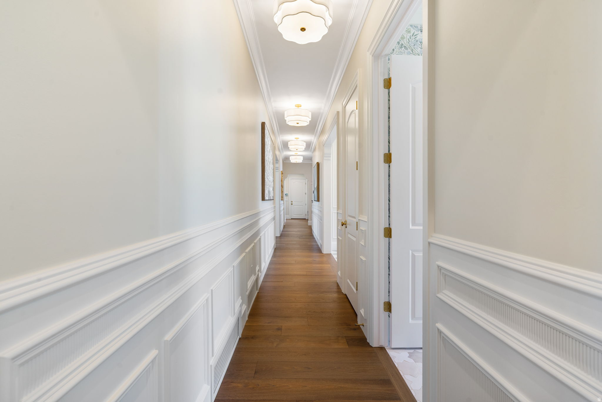 TWIN HOLLOW - Residential
