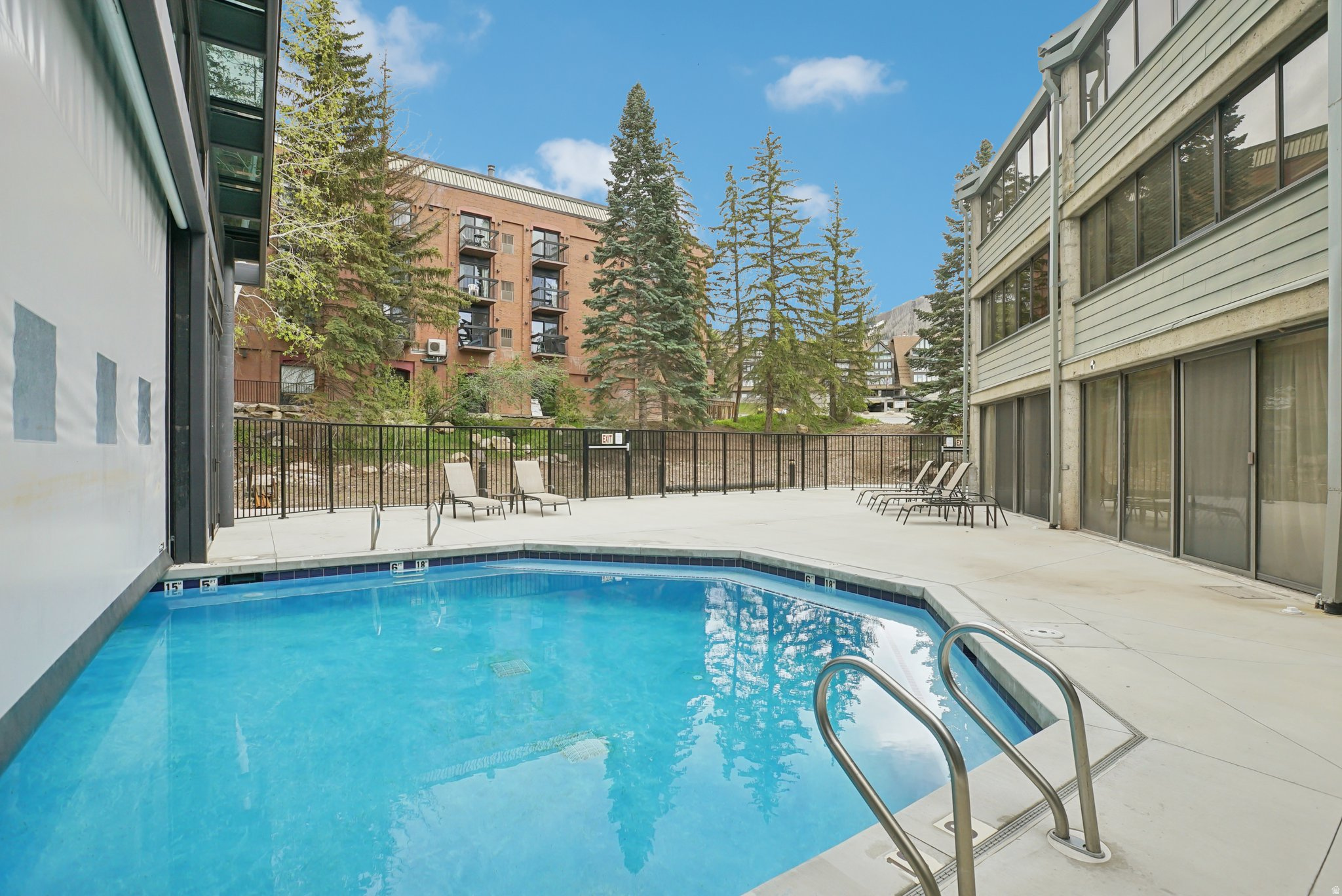 SILVER KING - Residential