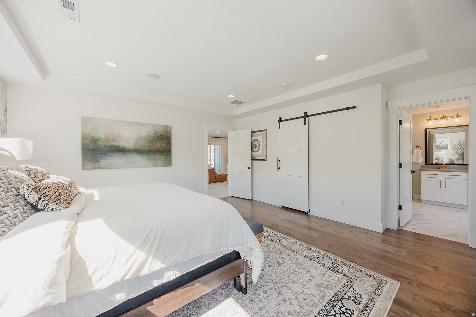 CANYON POINT - Residential