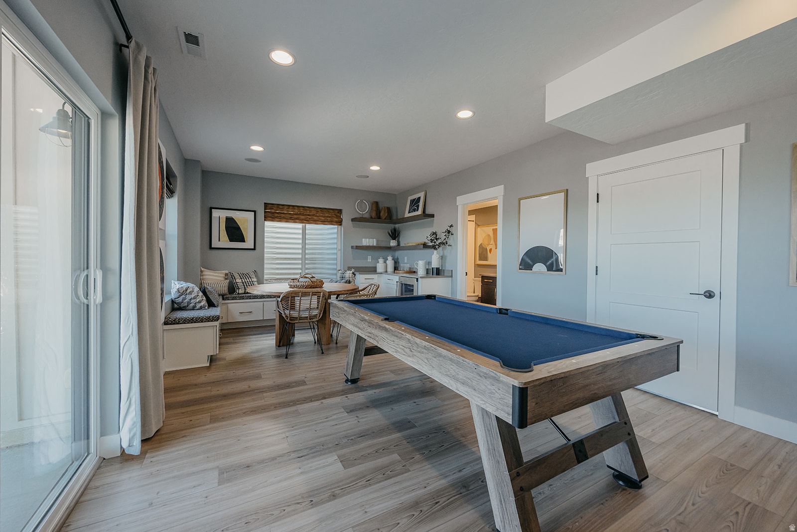 CANYON POINT - Residential