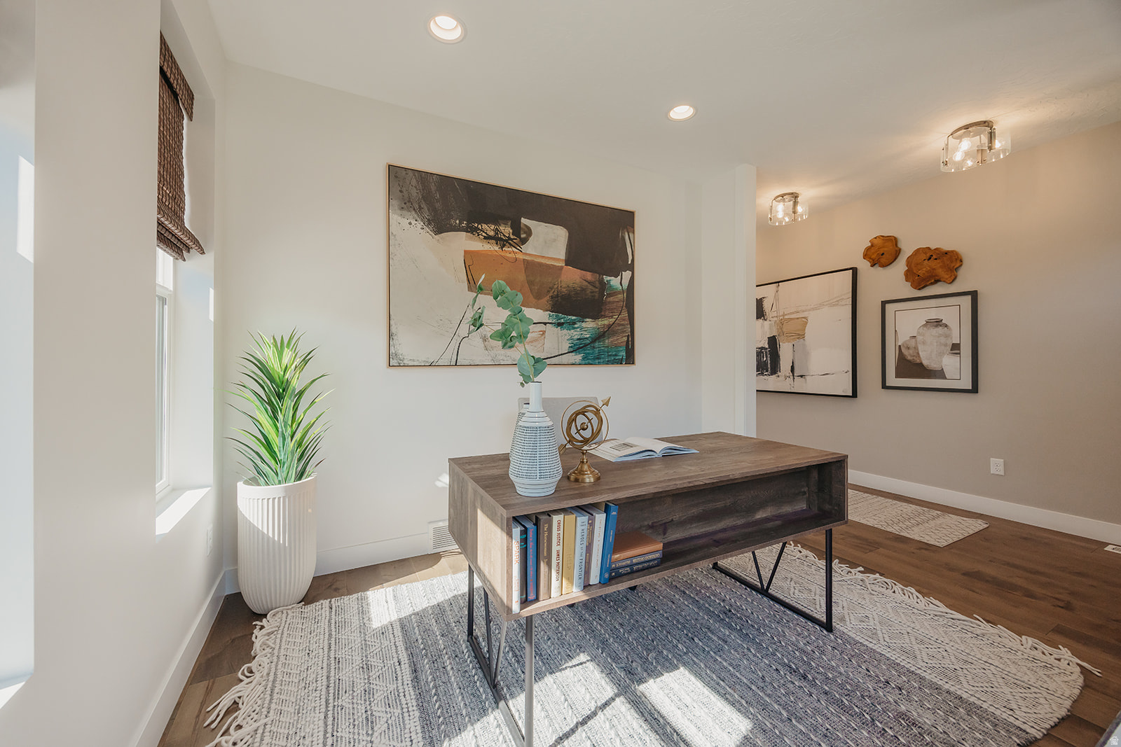 CANYON POINT - Residential