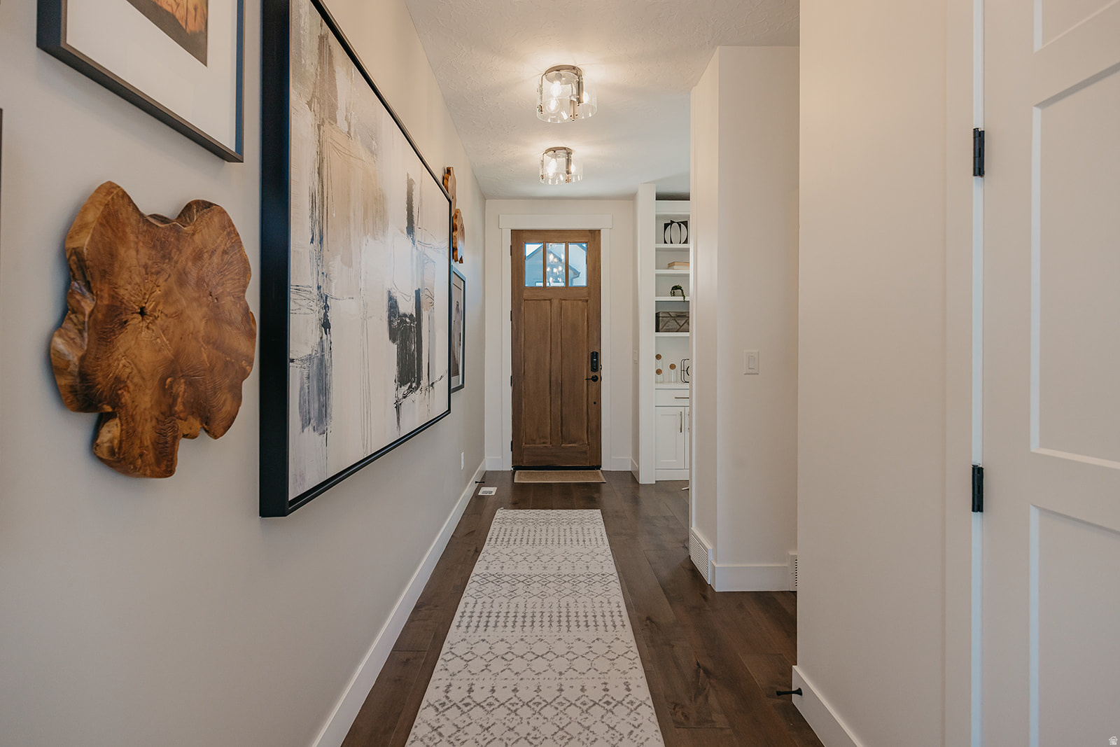 CANYON POINT - Residential