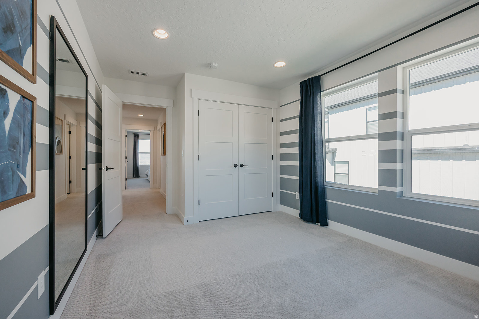 CANYON POINT - Residential