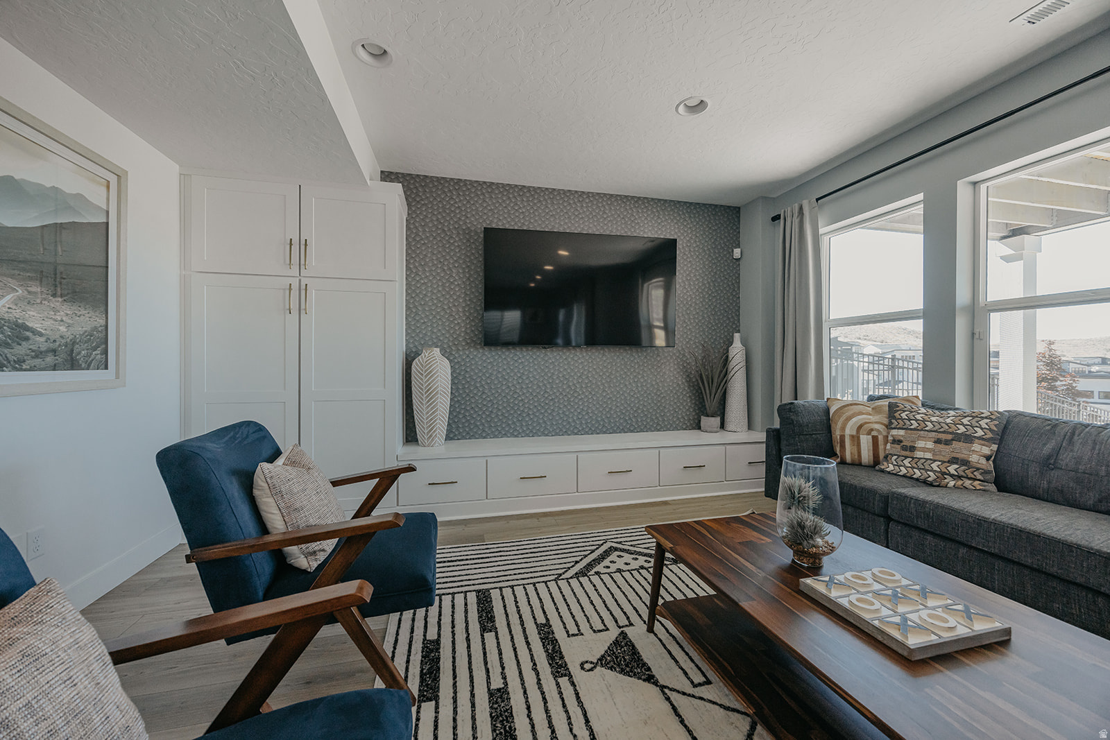CANYON POINT - Residential