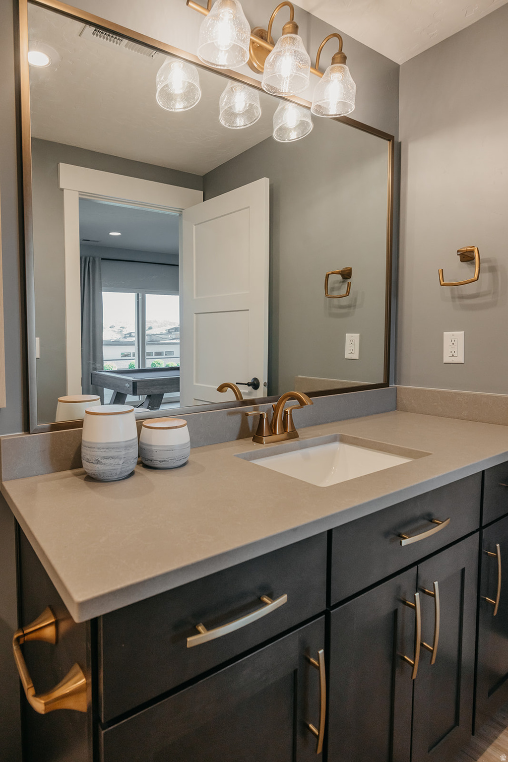 CANYON POINT - Residential