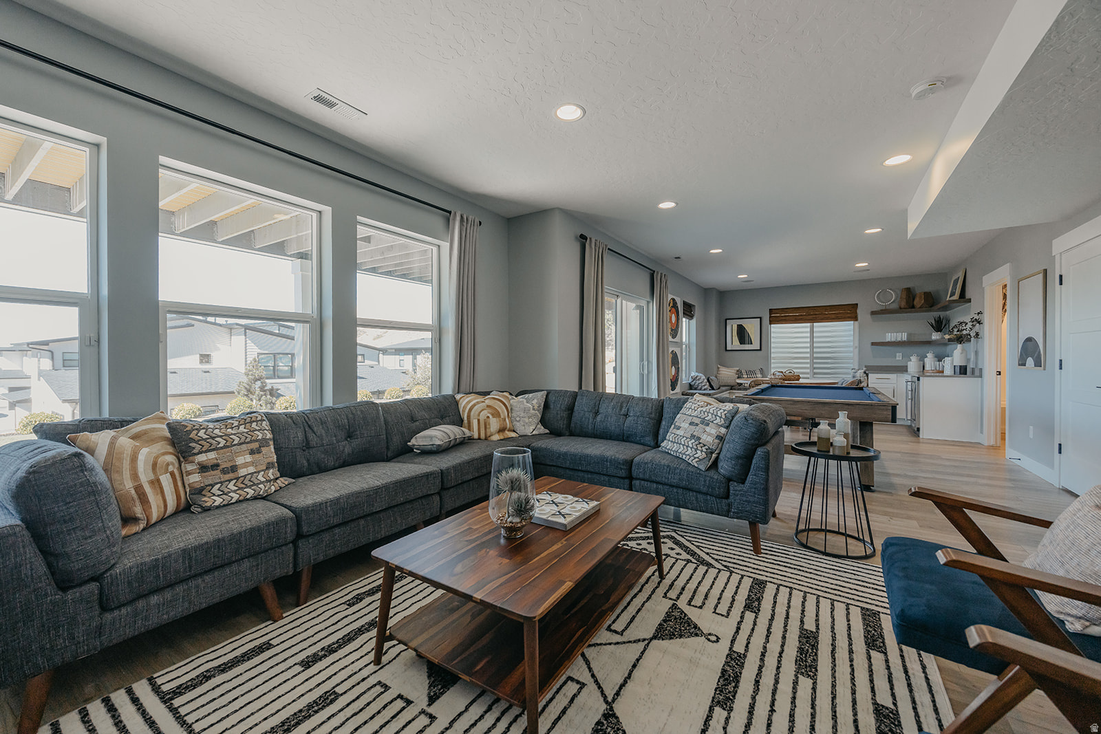 CANYON POINT - Residential