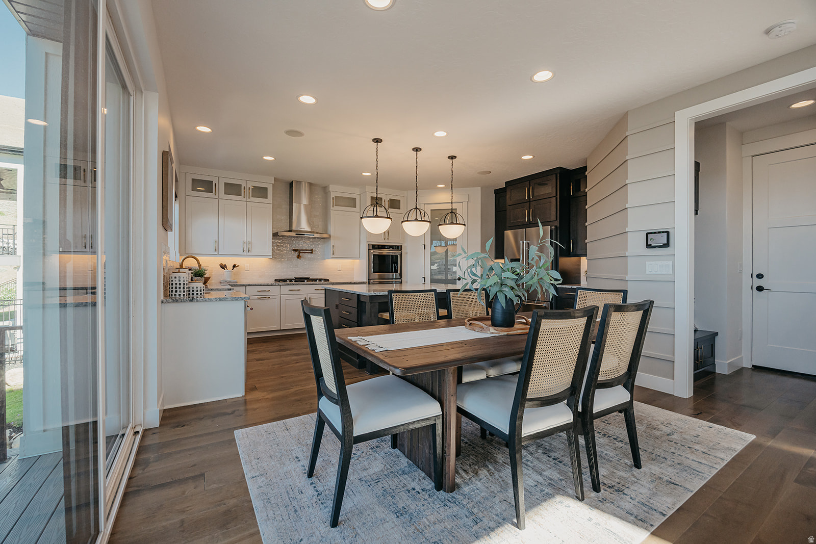 CANYON POINT - Residential