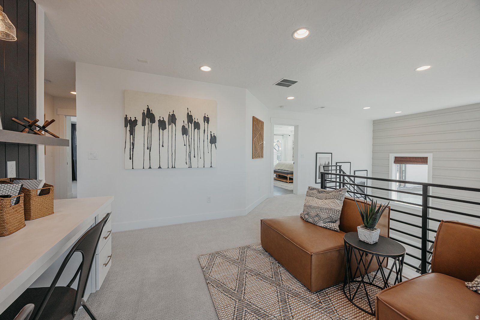 CANYON POINT - Residential