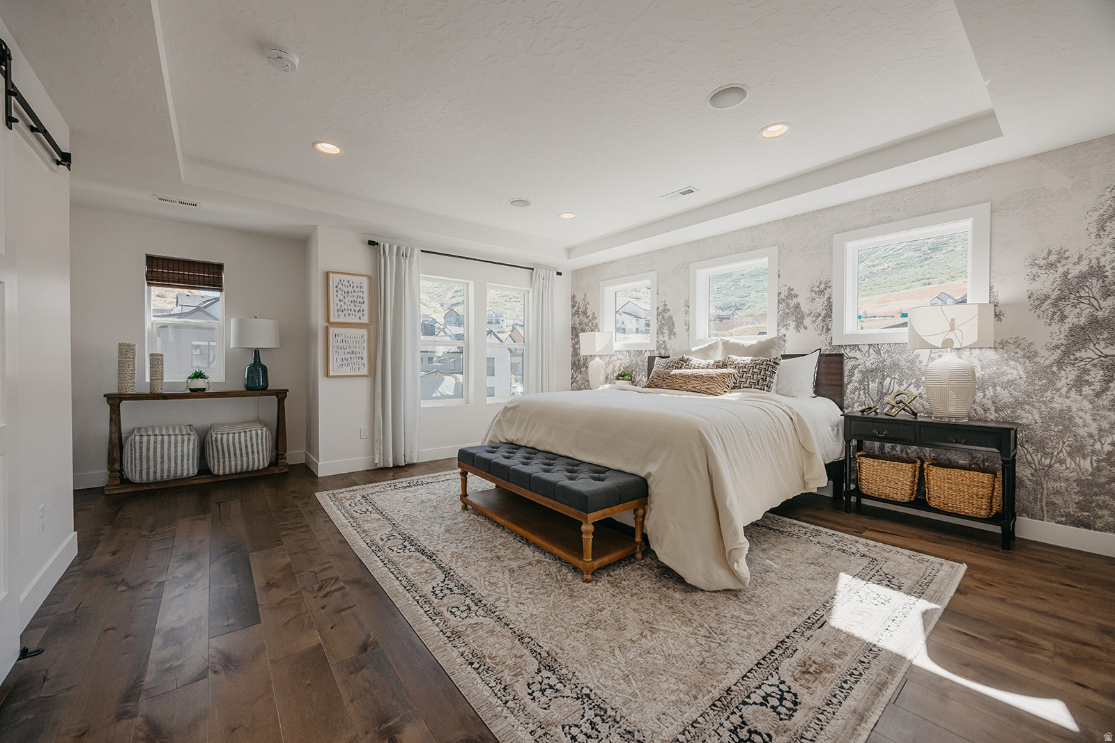 CANYON POINT - Residential