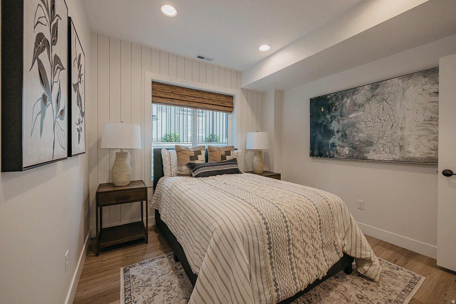 CANYON POINT - Residential