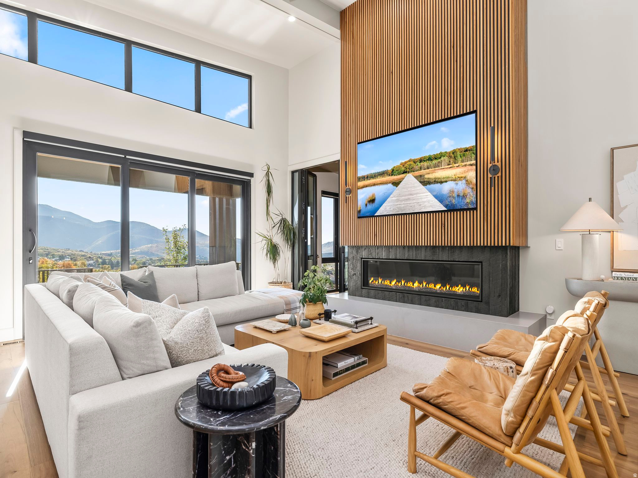 SUMMIT CREEK - Residential