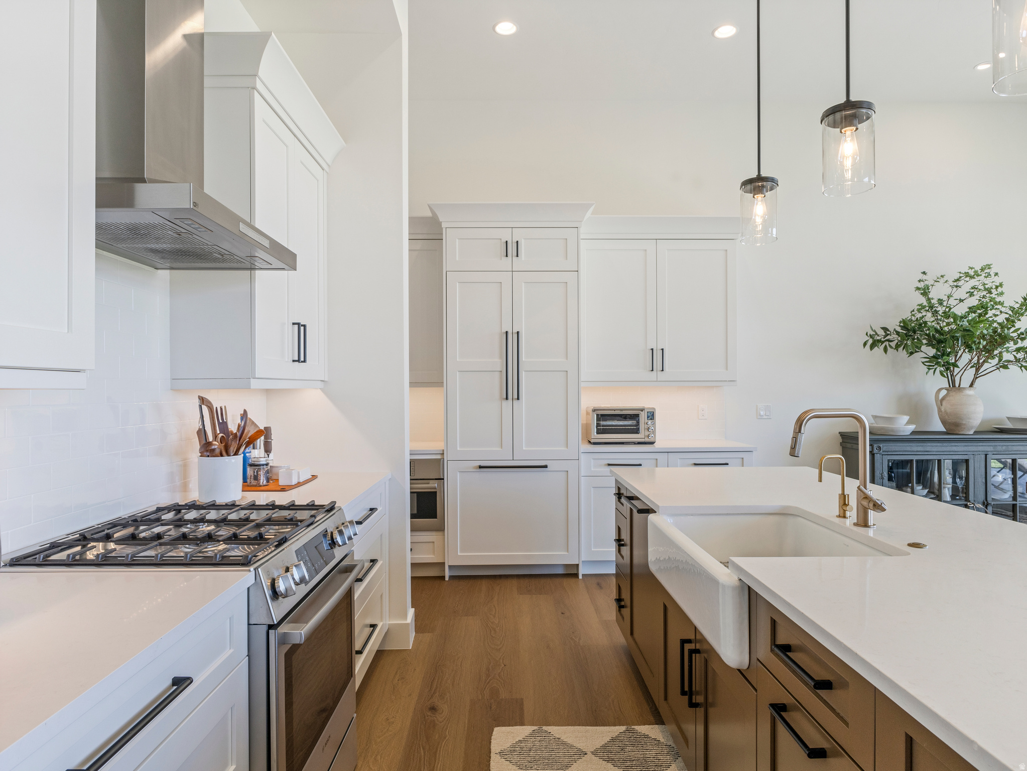 HIGH STAR RANCH - Residential