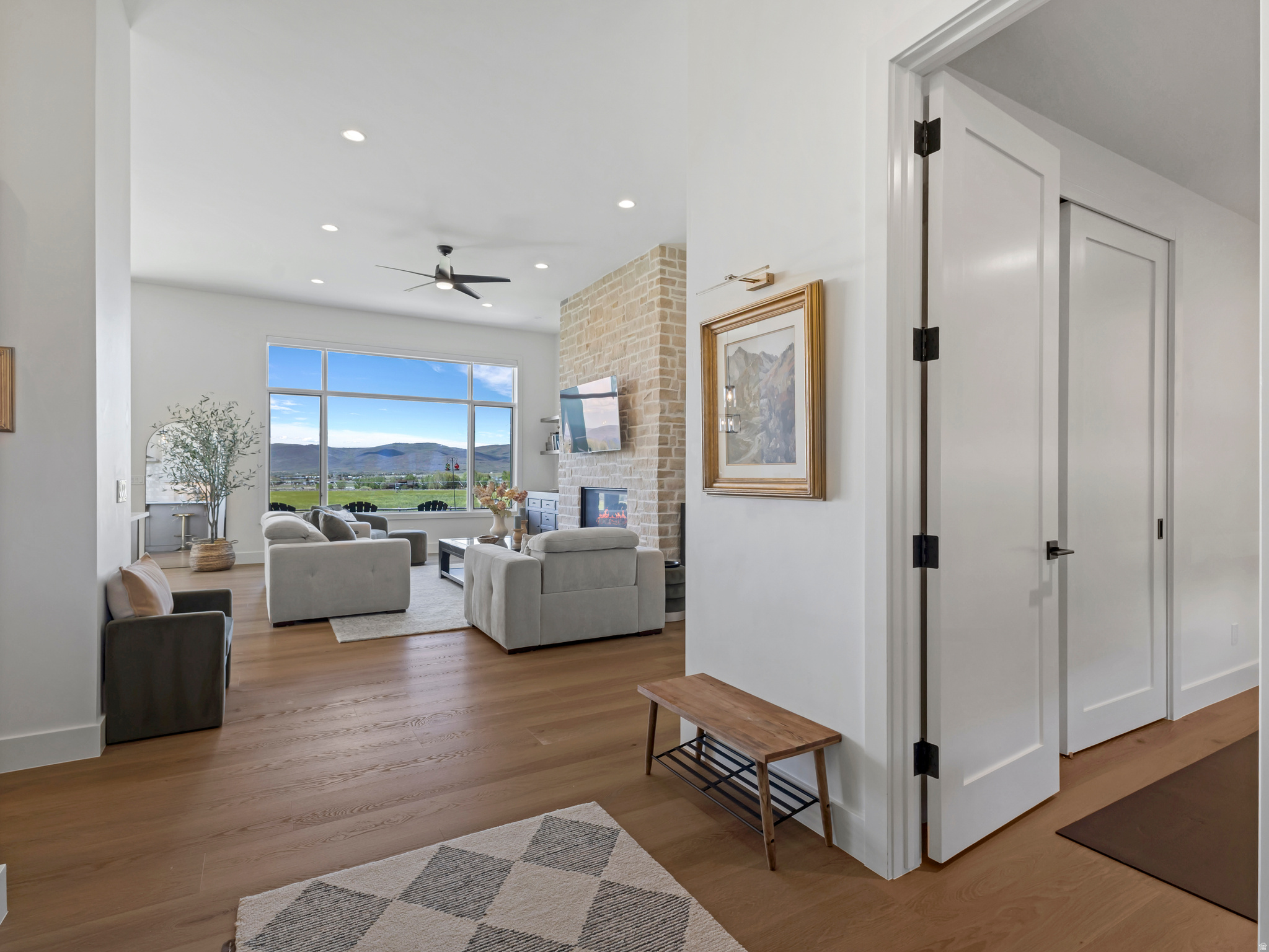 HIGH STAR RANCH - Residential