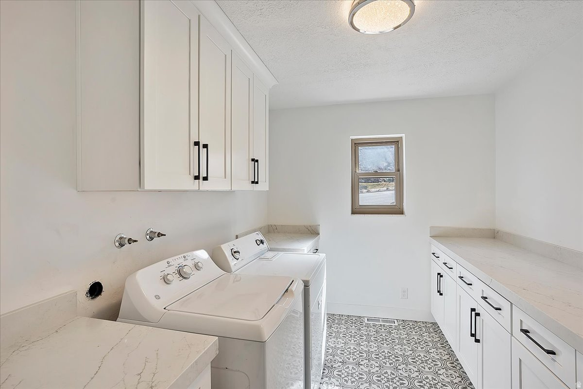 HYLAND TERRACE - Residential