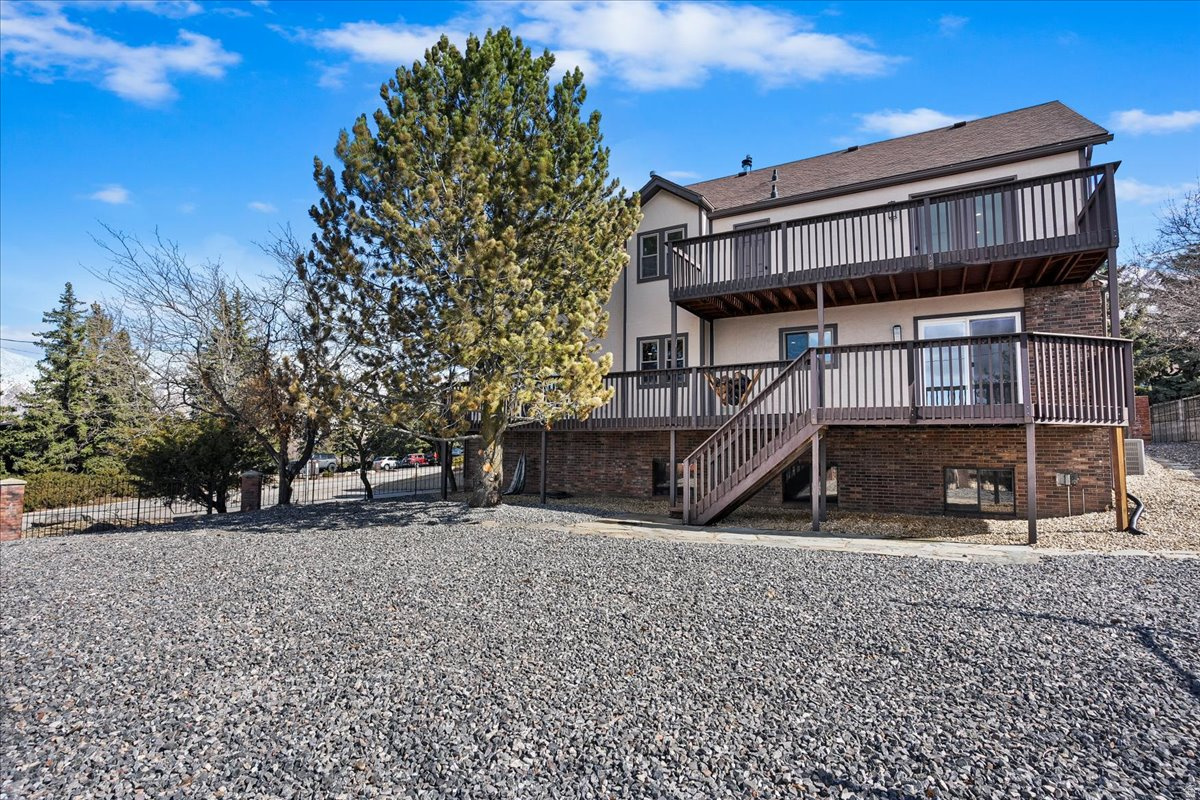 HYLAND TERRACE - Residential