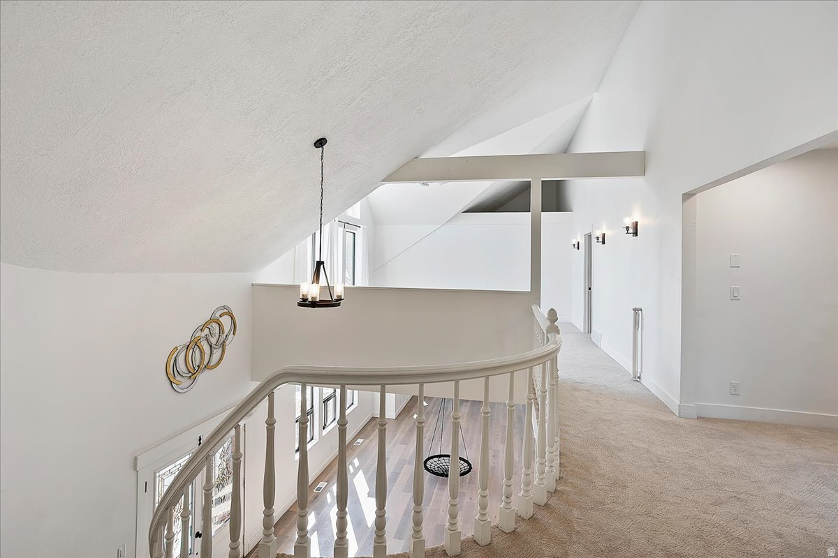 HYLAND TERRACE - Residential