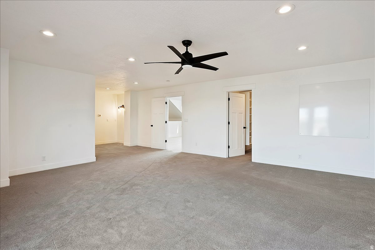 HYLAND TERRACE - Residential