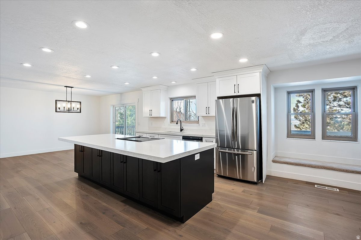 HYLAND TERRACE - Residential