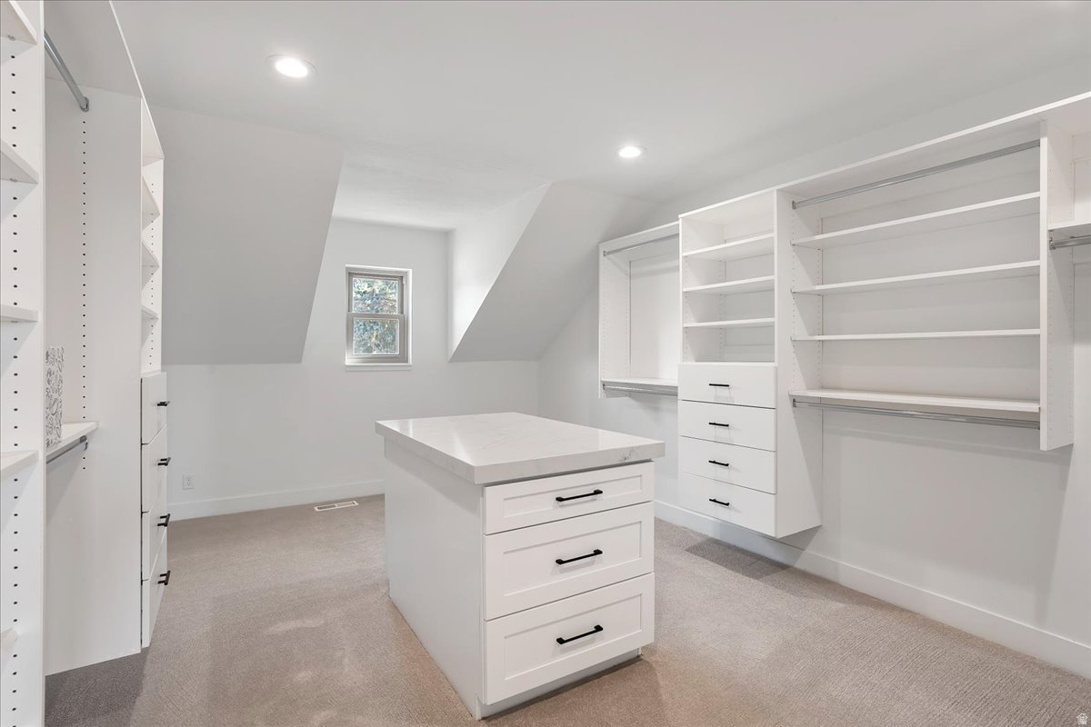 HYLAND TERRACE - Residential