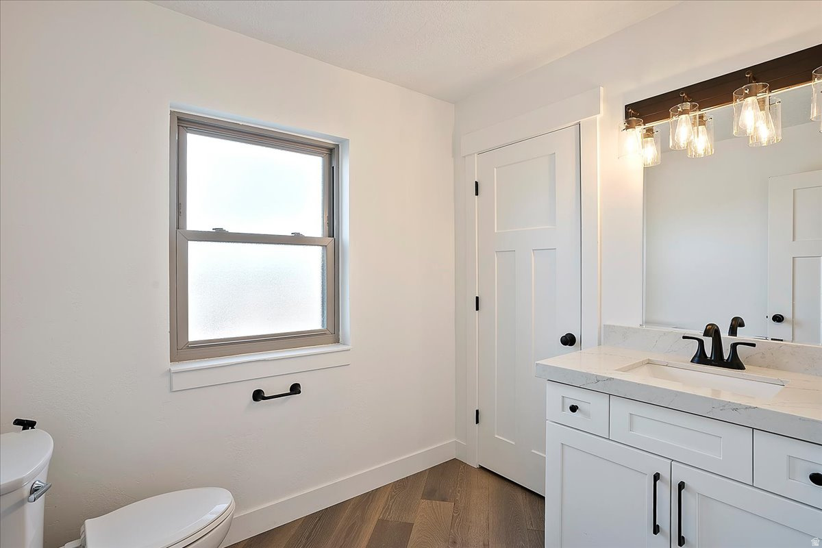 HYLAND TERRACE - Residential