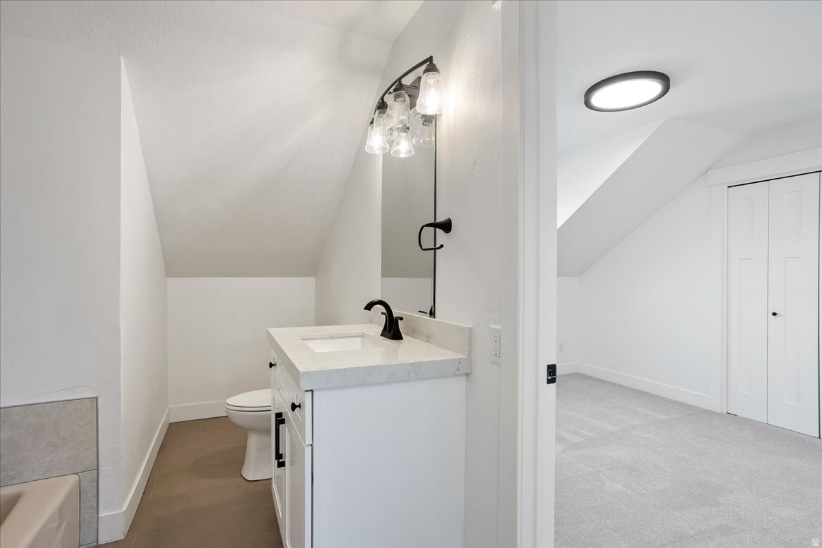 HYLAND TERRACE - Residential