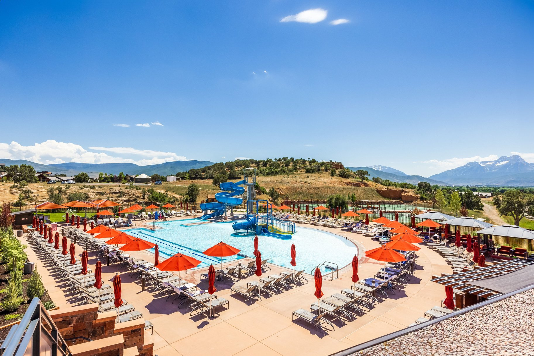 RED LEDGES - Residential