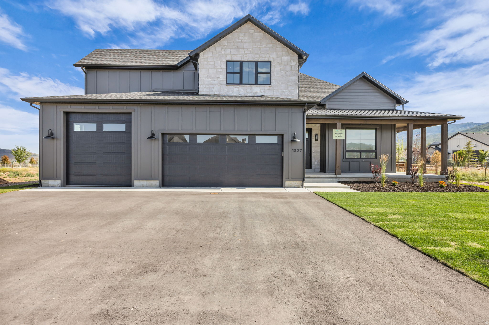 HART CROSSING - Residential