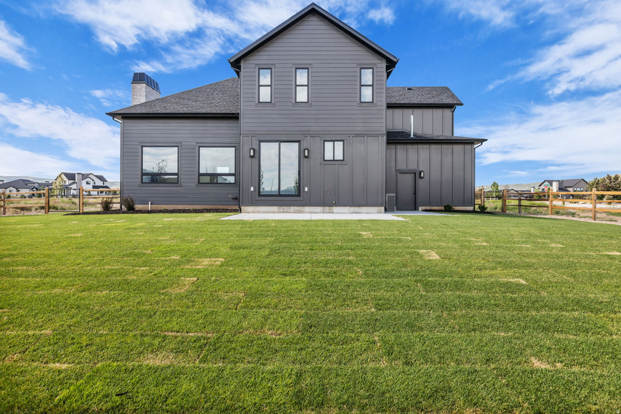 HART CROSSING - Residential