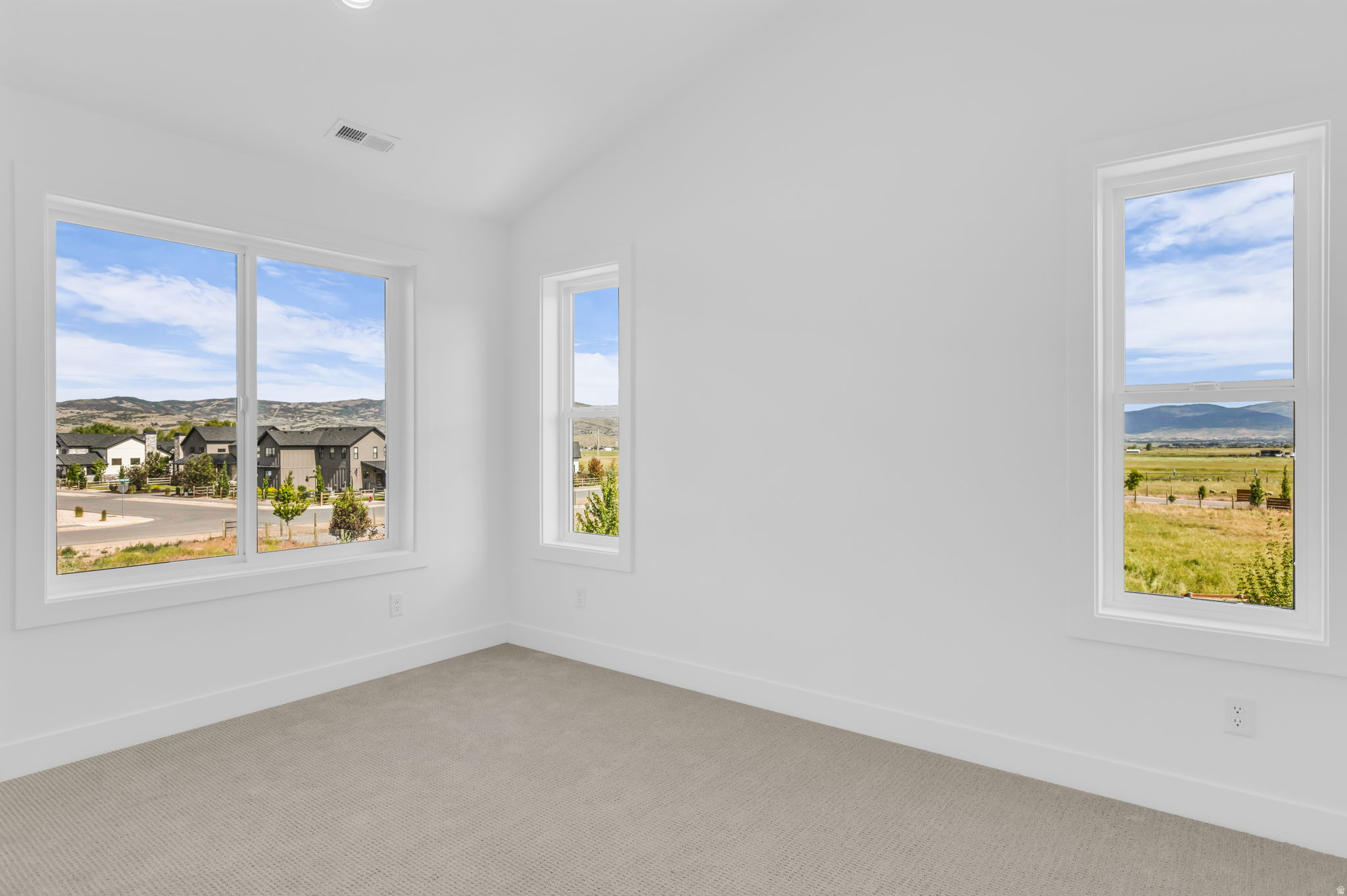 HART CROSSING - Residential