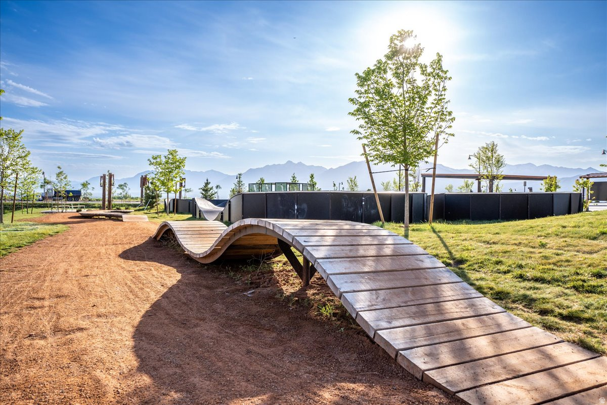 SADDLEBROOK - Residential