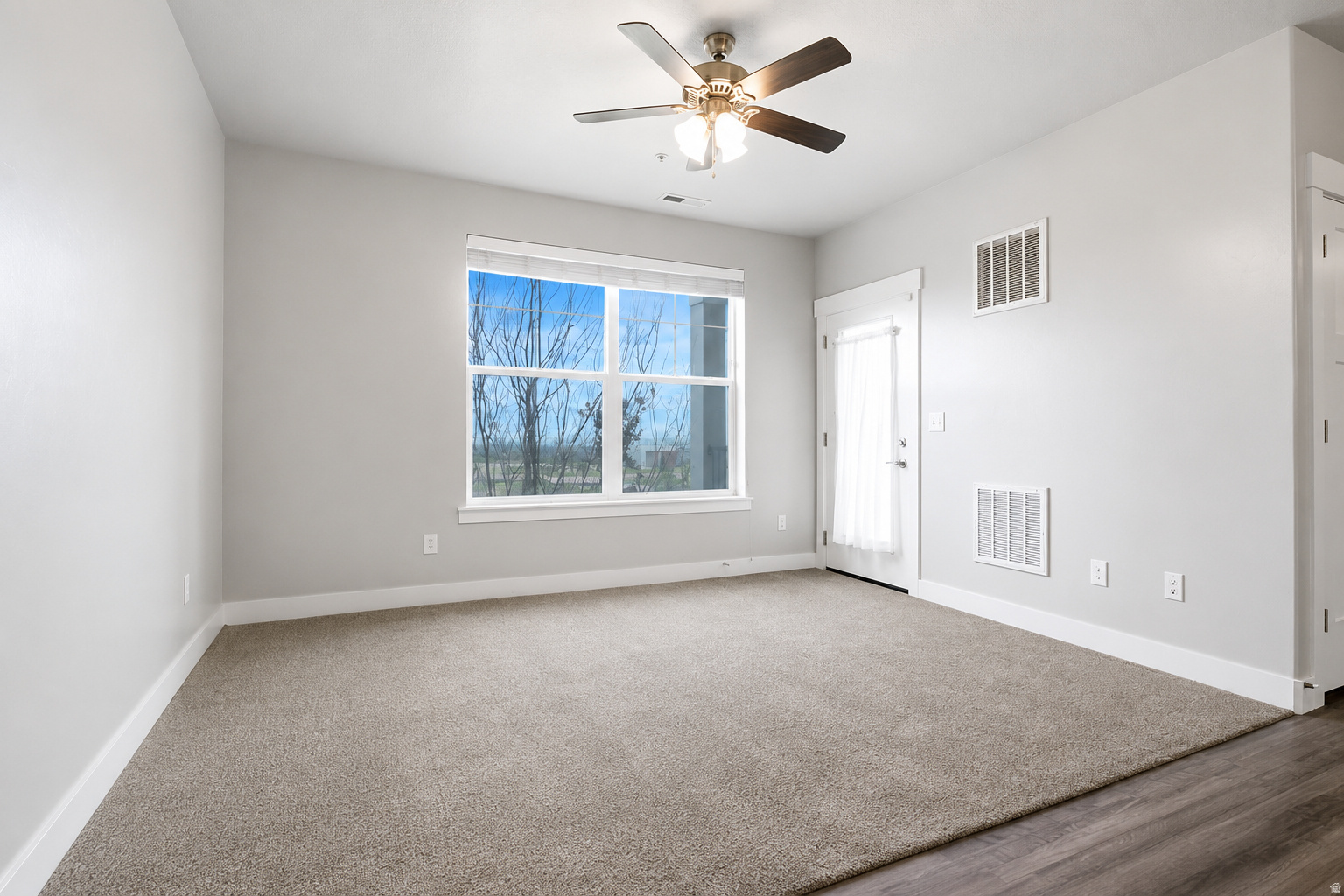 SADDLEBROOK - Residential
