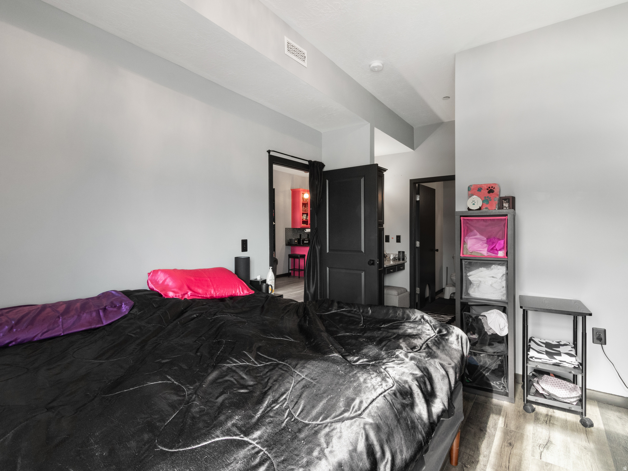 CENTRAL POINTE CONDOS - Residential