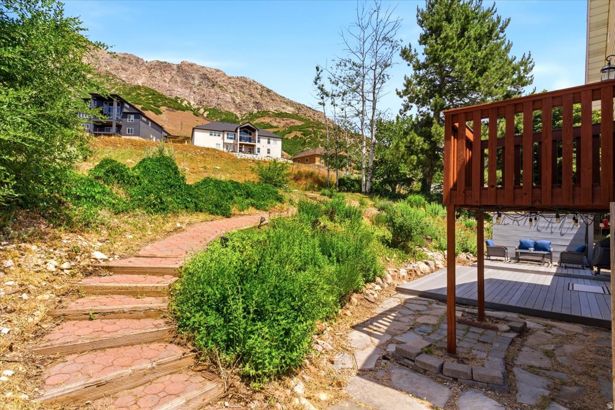 NORTHCREST - Residential