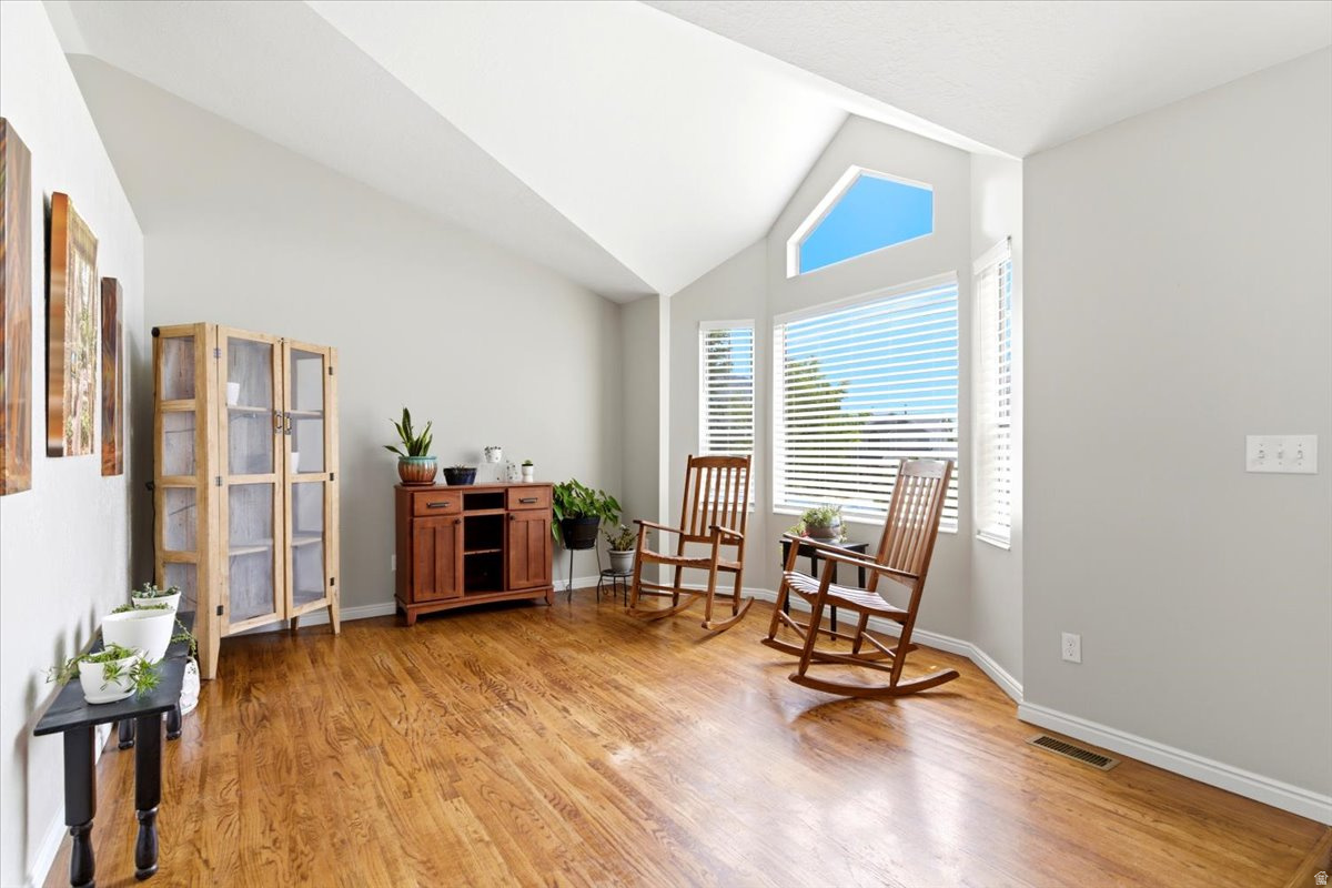 NORTHCREST - Residential
