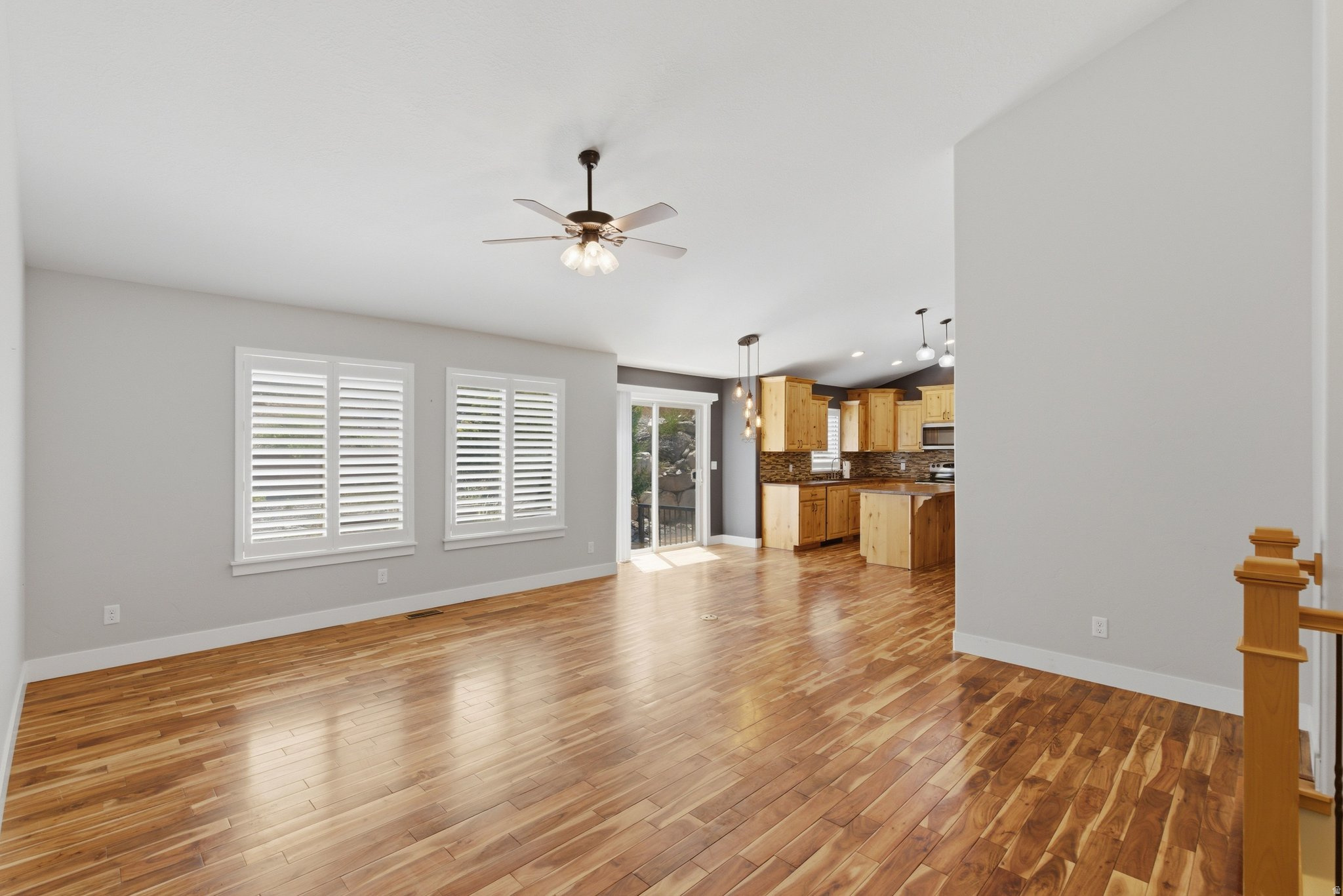 OAK SUMMIT - Residential