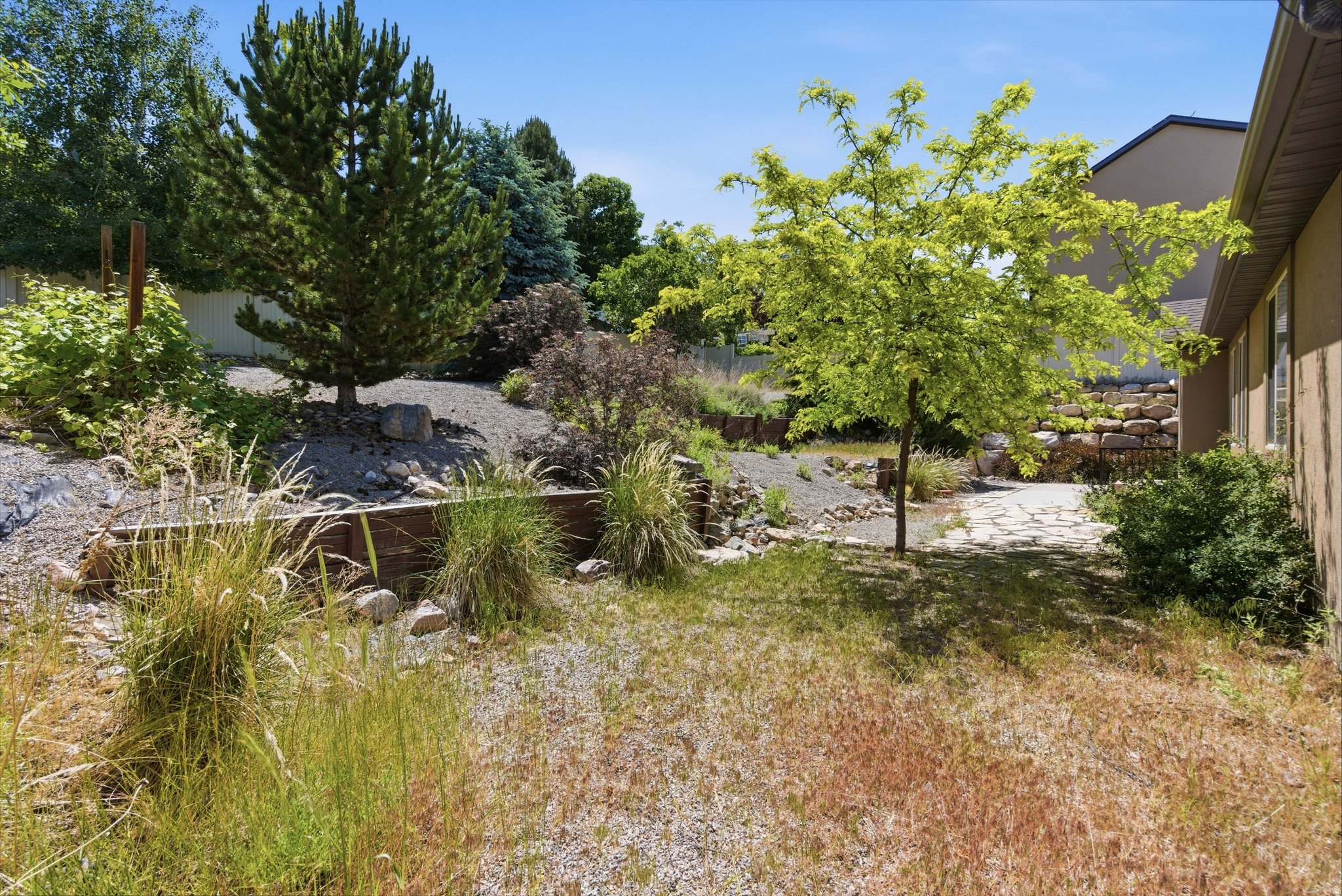 OAK SUMMIT - Residential