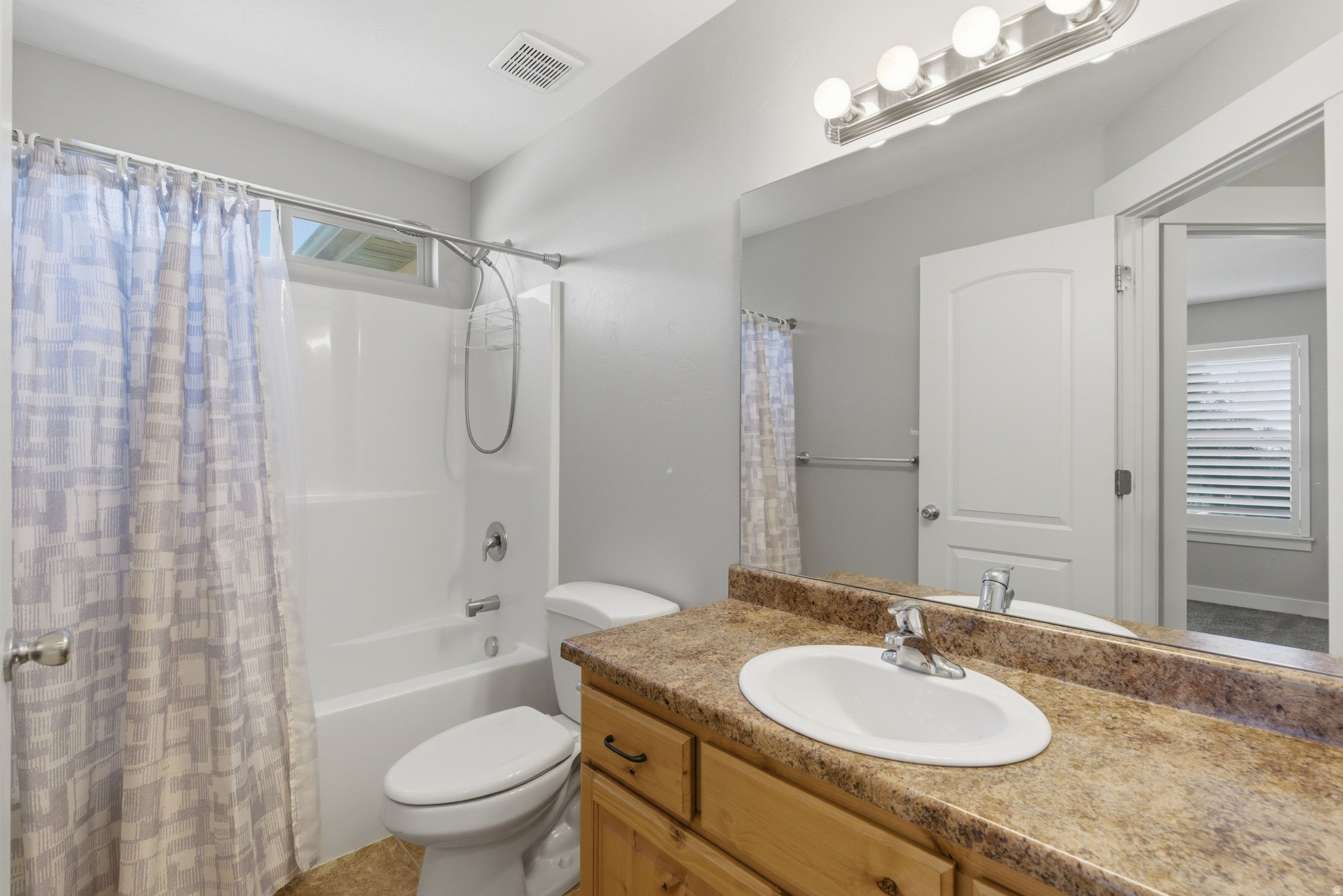 OAK SUMMIT - Residential