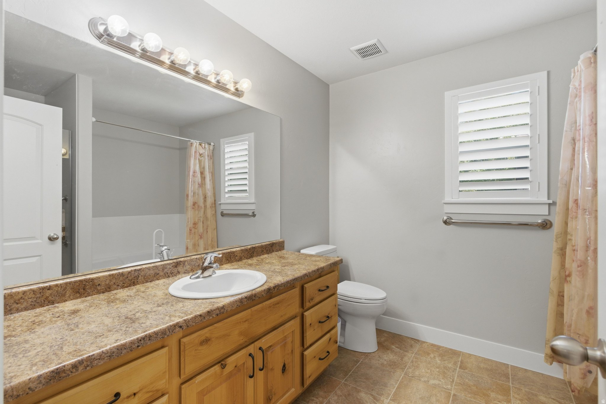 OAK SUMMIT - Residential