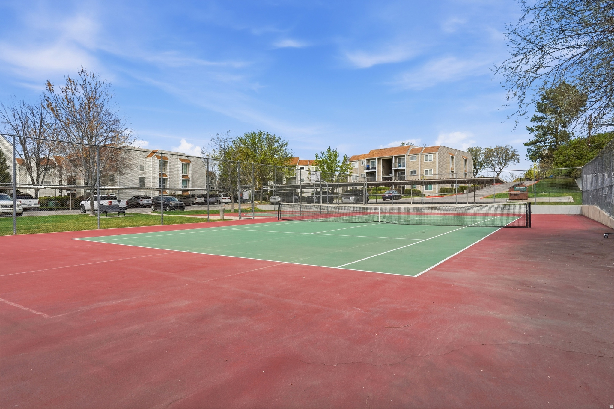 QUAILBROOK EAST - Residential