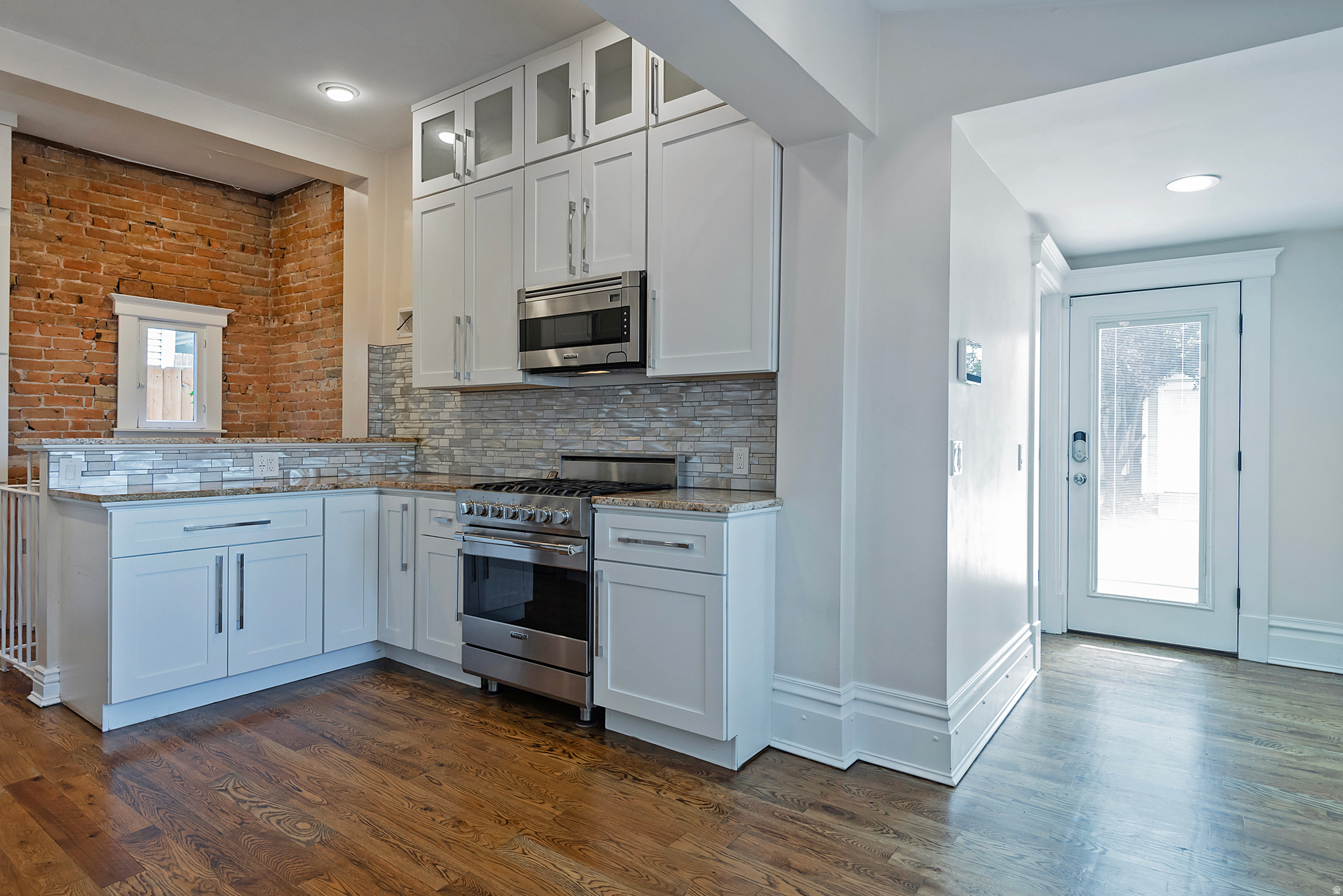 AVENUES - Residential