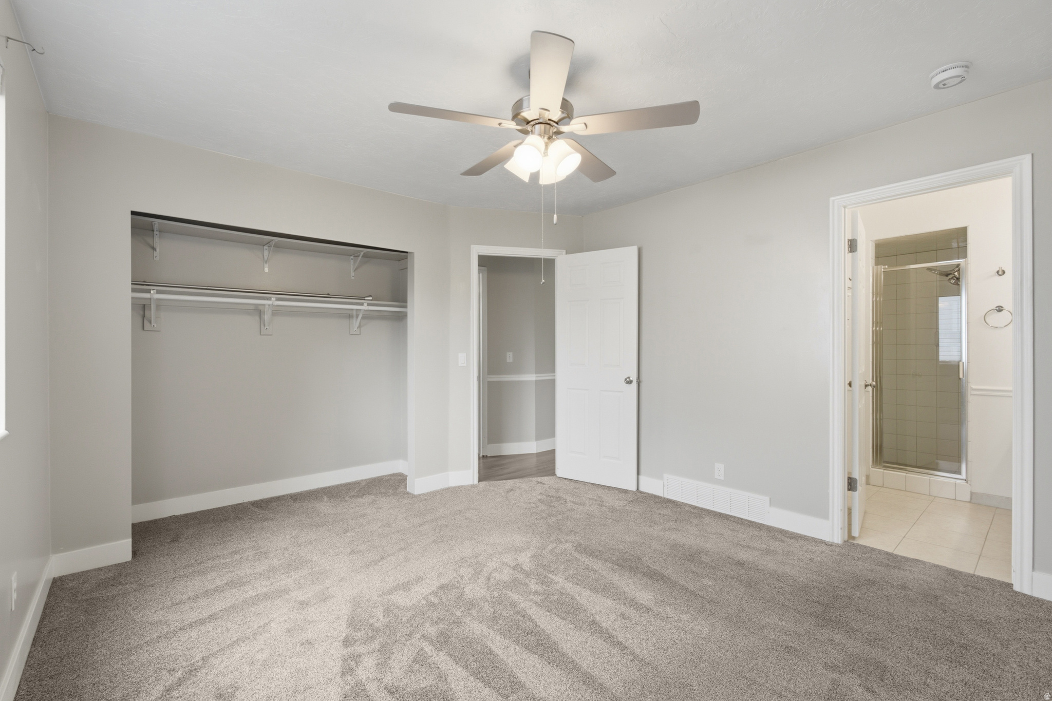 HOMES AT CROSSPOINTE - Residential