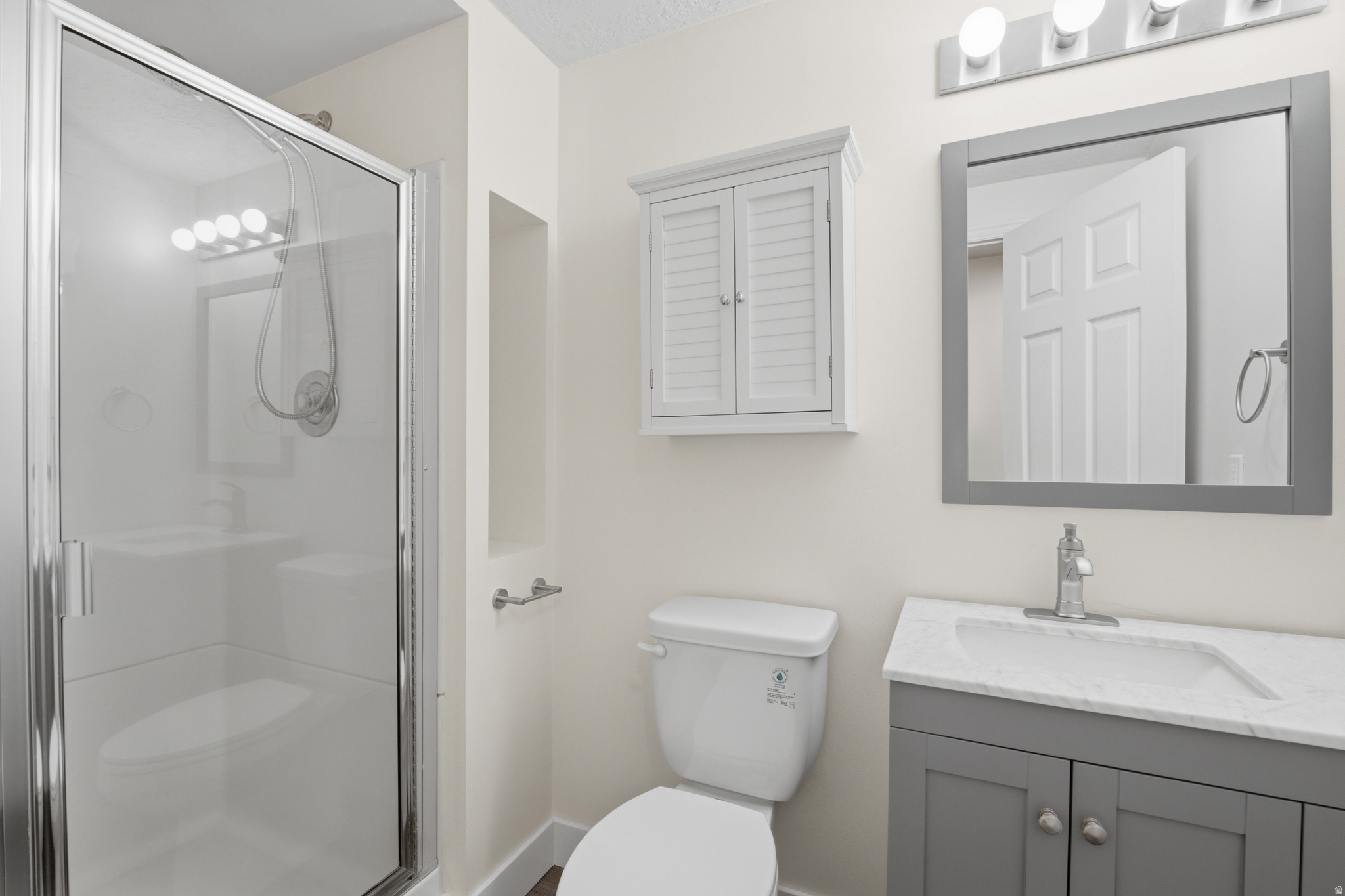 HOMES AT CROSSPOINTE - Residential