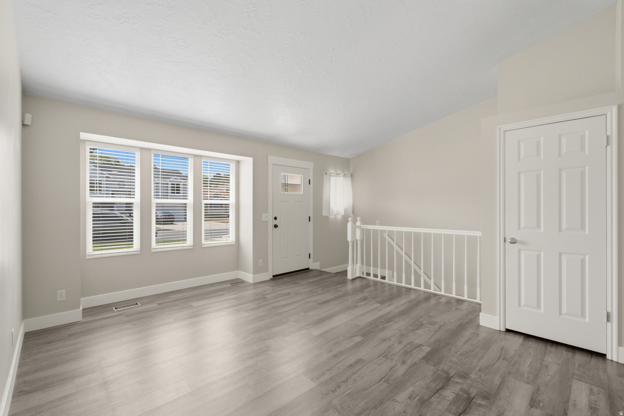 HOMES AT CROSSPOINTE - Residential