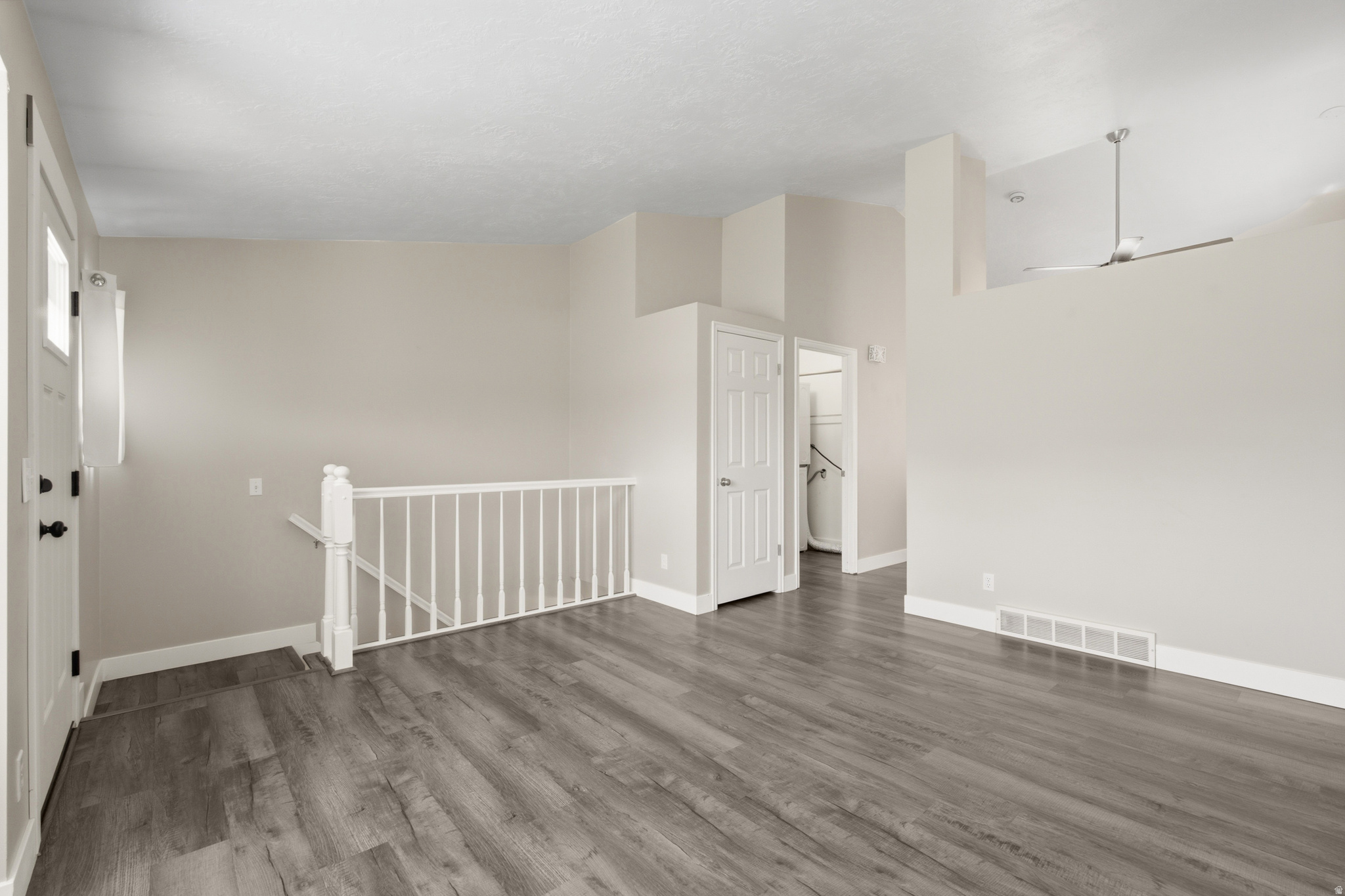 HOMES AT CROSSPOINTE - Residential